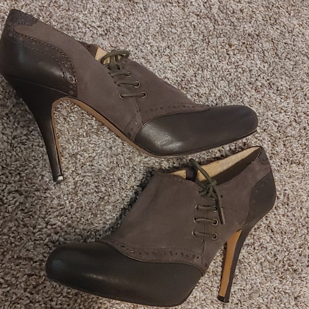 Leather sued heels